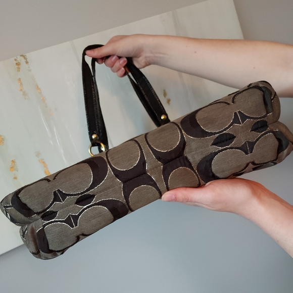 Coach Purse - Picture 6 of 8